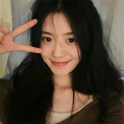 想摆脱公主教育的我 海报